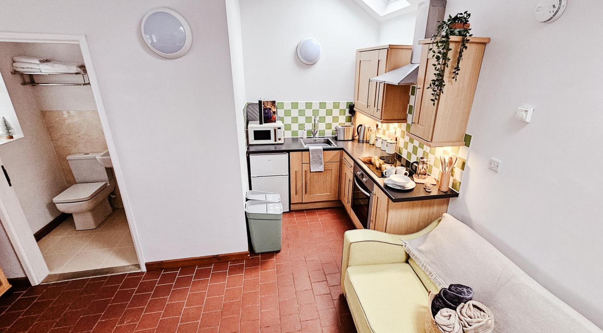 Wild Valley Bunkhouse Llanrhaeadr-ym-Mochnant Dış mekan fotoğraf