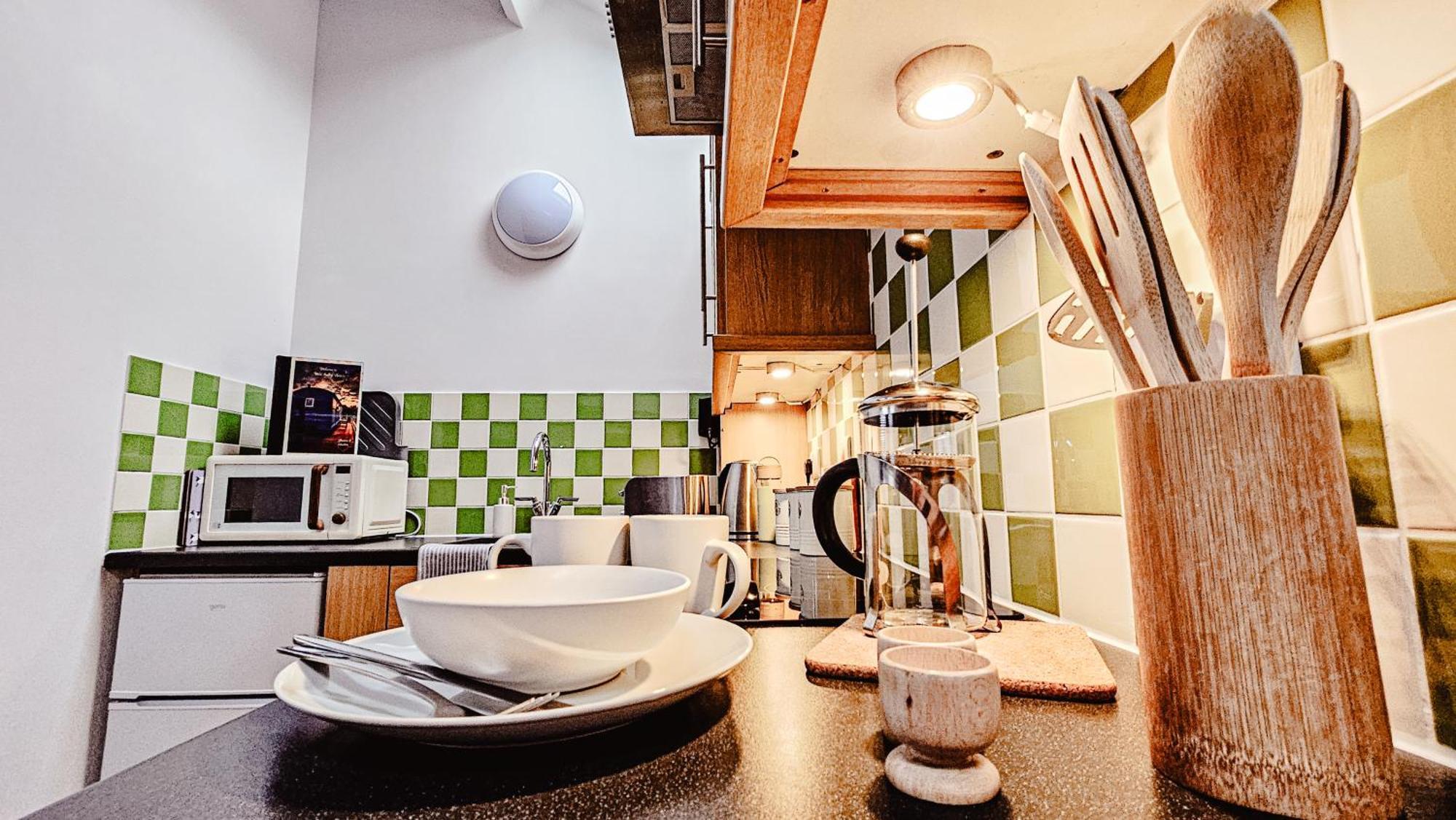 Wild Valley Bunkhouse Llanrhaeadr-ym-Mochnant Dış mekan fotoğraf